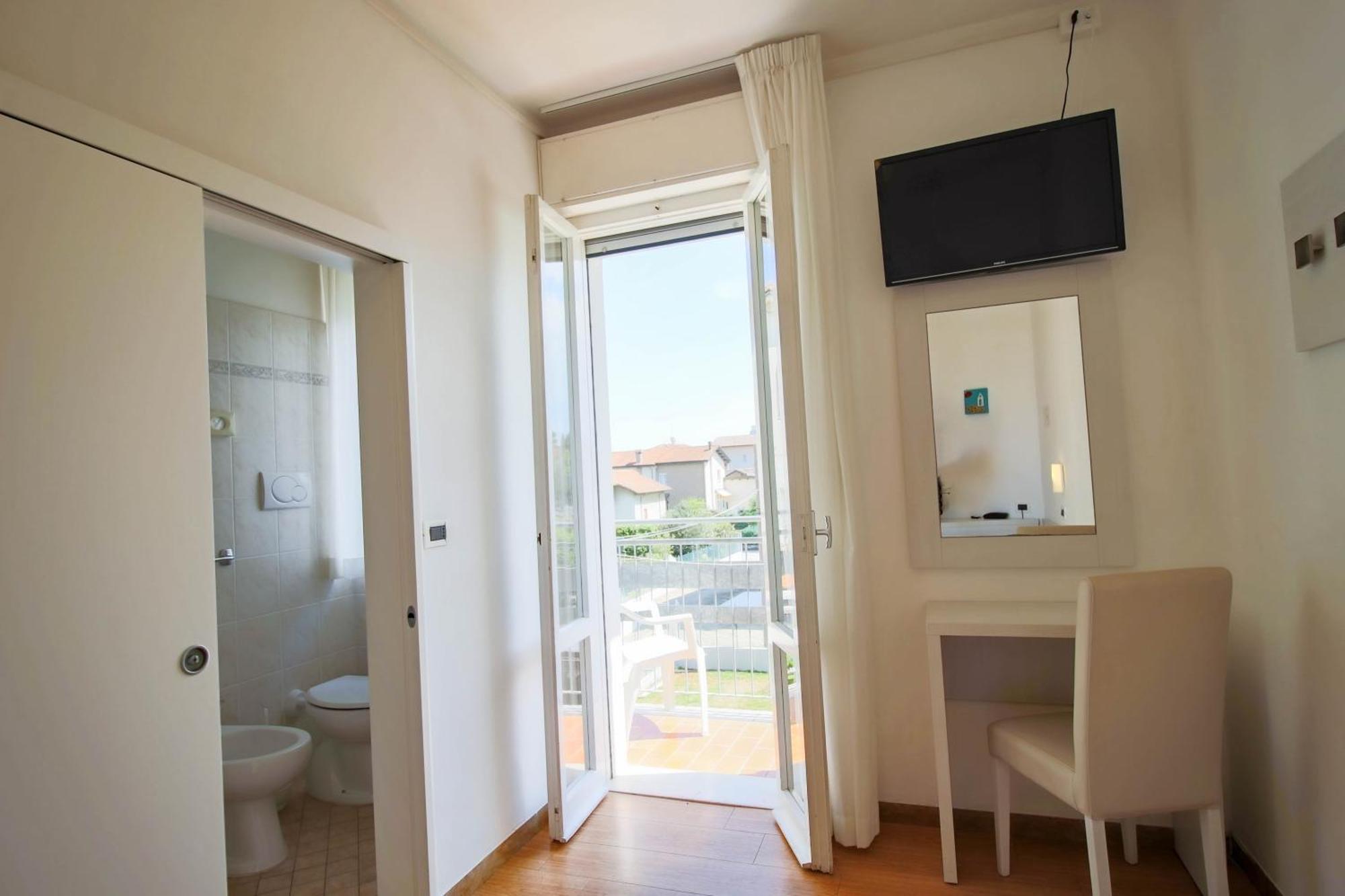 Hotel Manuela Cervia Camera foto