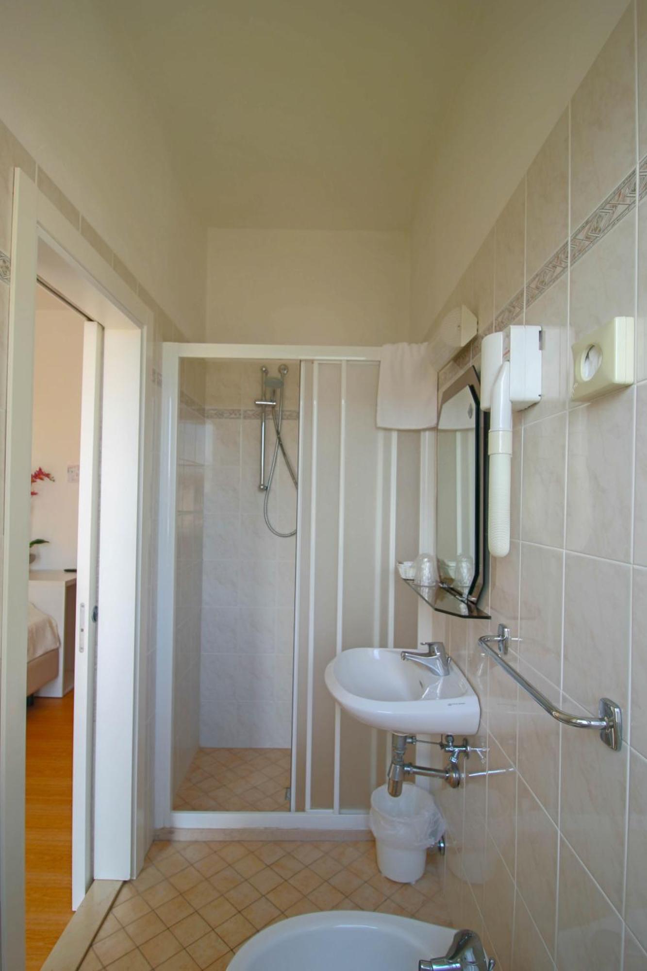 Hotel Manuela Cervia Camera foto