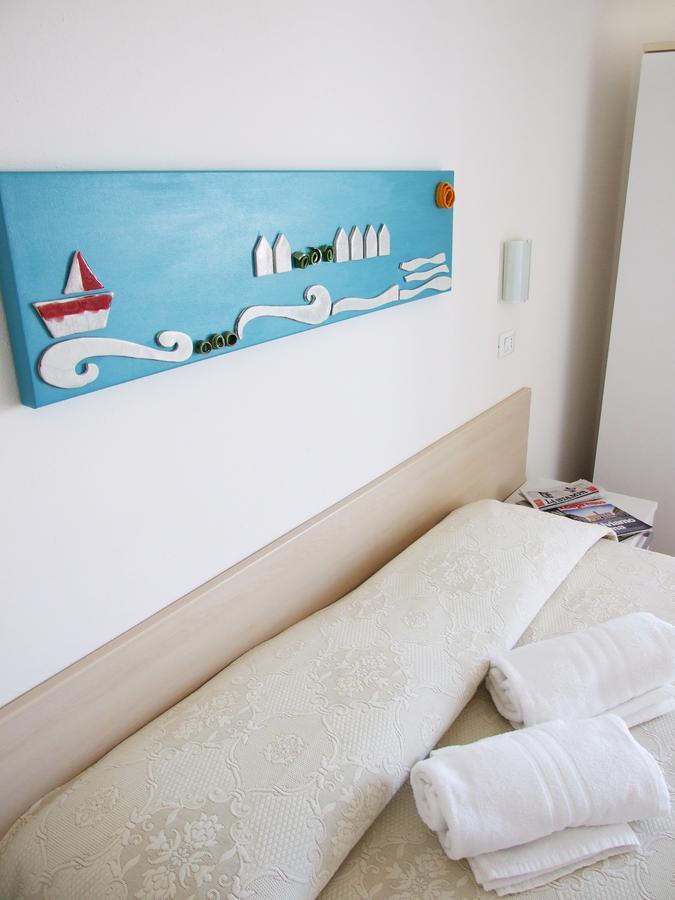 Hotel Manuela Cervia Esterno foto