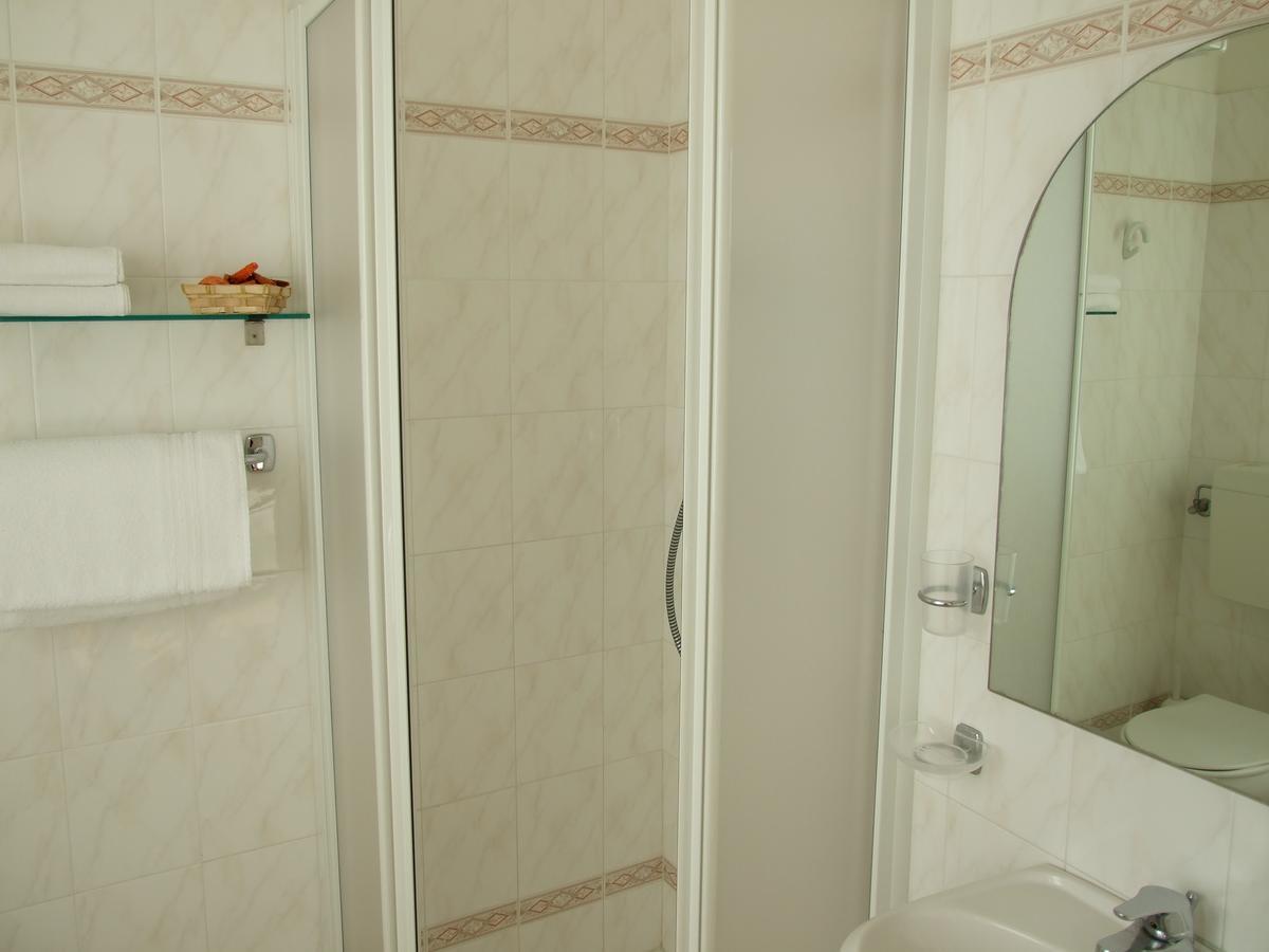 Hotel Manuela Cervia Esterno foto